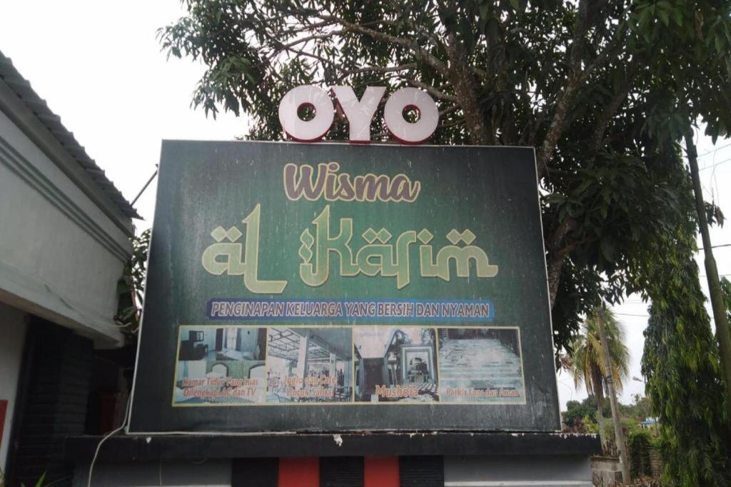 Oyo 90980 Al Karim Syariah Tanjungbalai Exterior foto