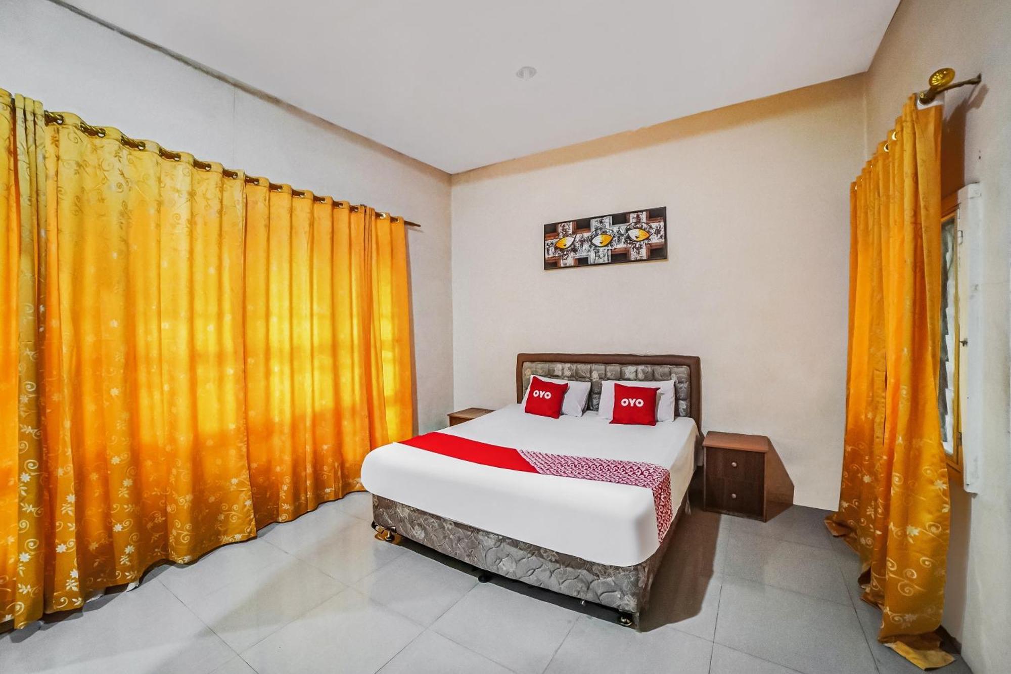 Oyo 90980 Al Karim Syariah Tanjungbalai Exterior foto